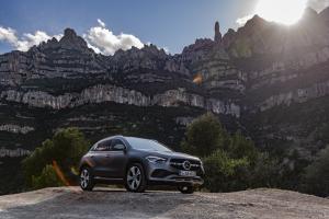 Mercedes-Benz GLA220 d 4Matic Progressive Line 2020 года  (WW)